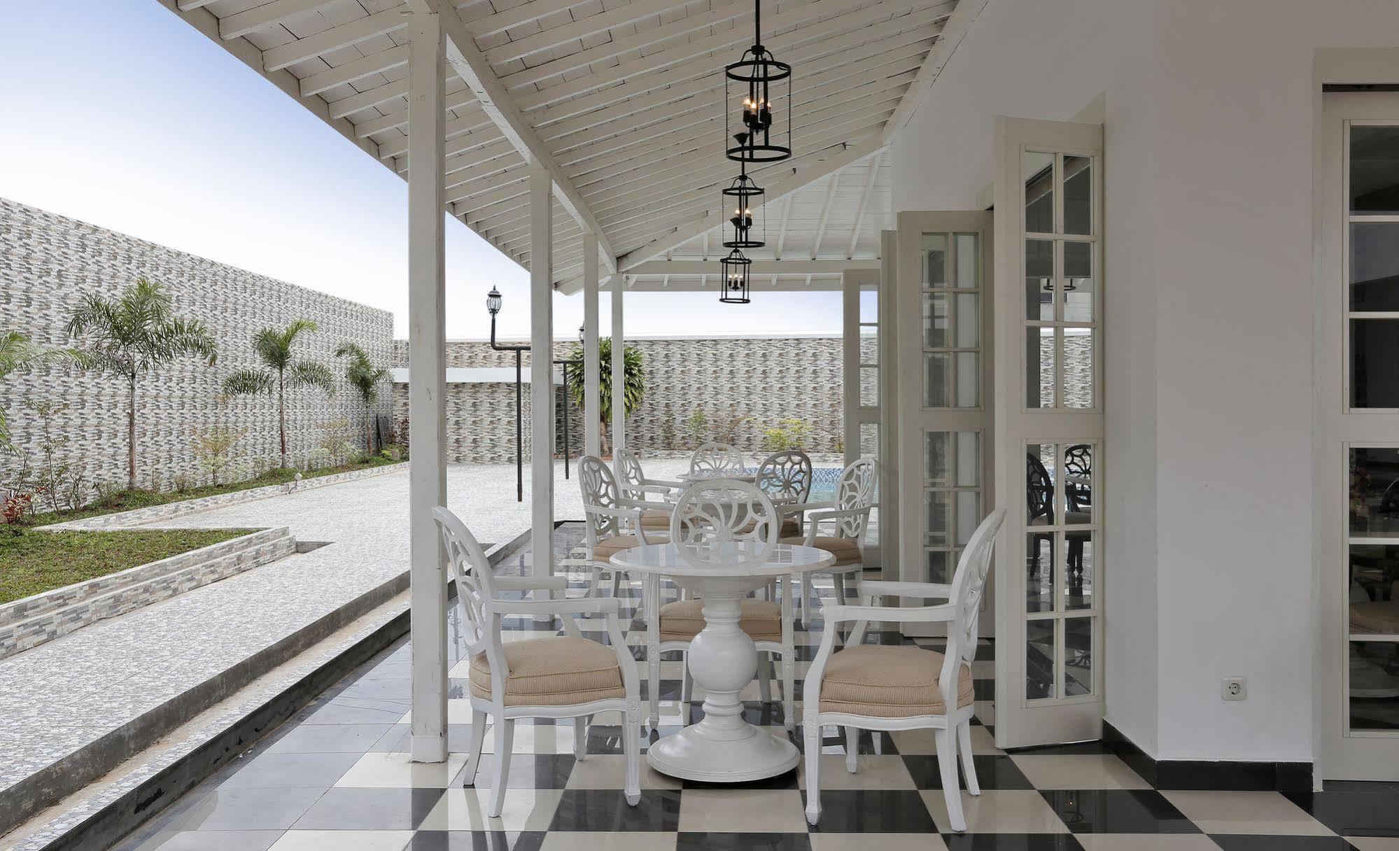 Menumbing Heritage Hotel Pangkal Pinang Kültér fotó